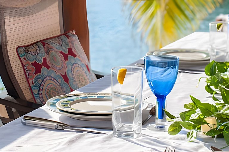 Casa La Torre, Luxury private waterfront villa