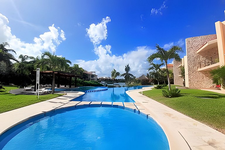 Joyol Ha 107, Lagoon view, 3-min walk to Beach