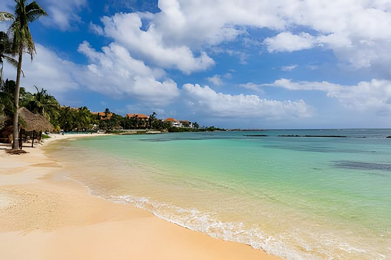 Chac Hal Al - Beach front