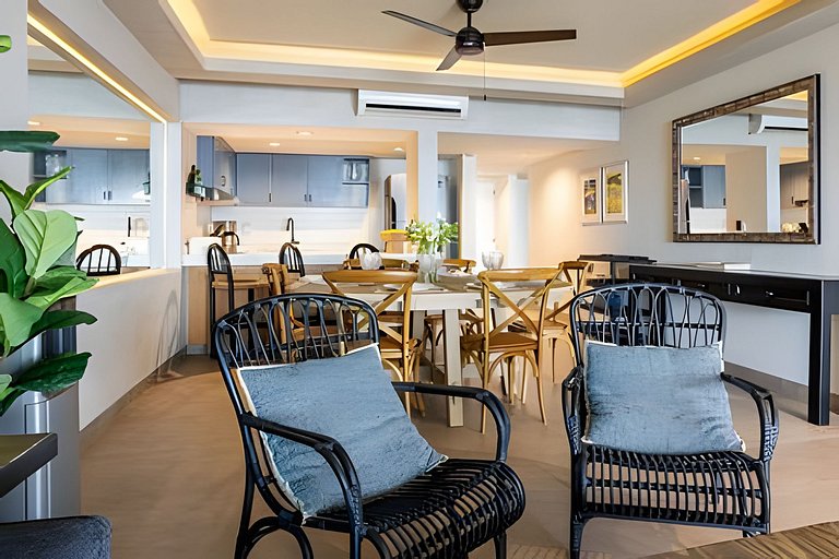 Chac Hal Al - Beach front