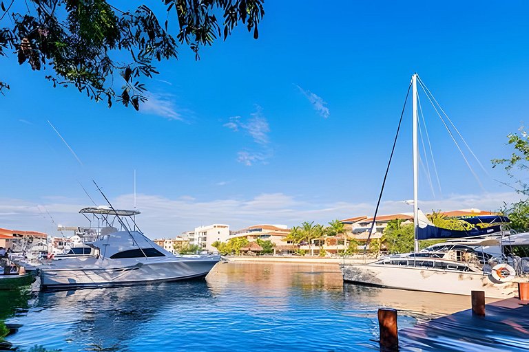Chac Hal Al - Beach front