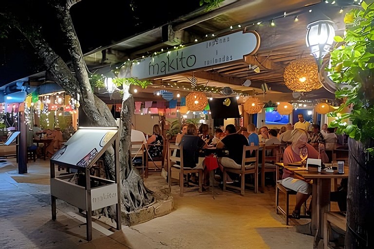 Chac Hal Al - Beach front
