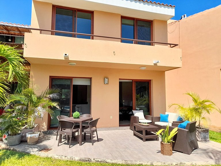 Bohemian Village, House in Puerto Aventuras