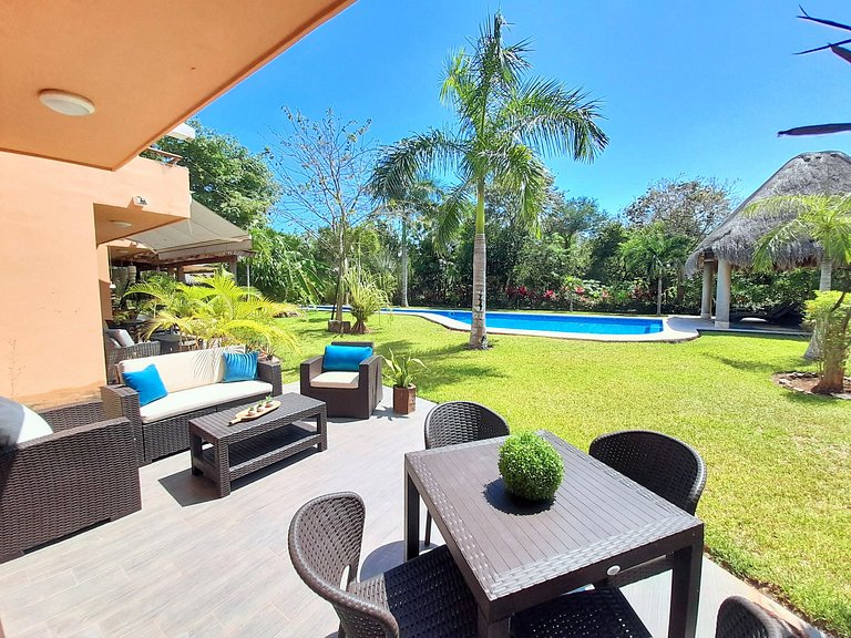 Bohemian Village, House in Puerto Aventuras