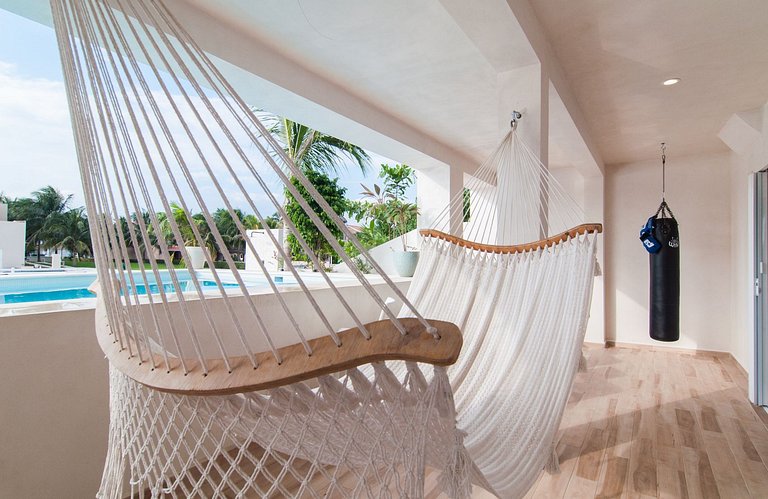 Casa La Torre, Luxury private waterfront villa