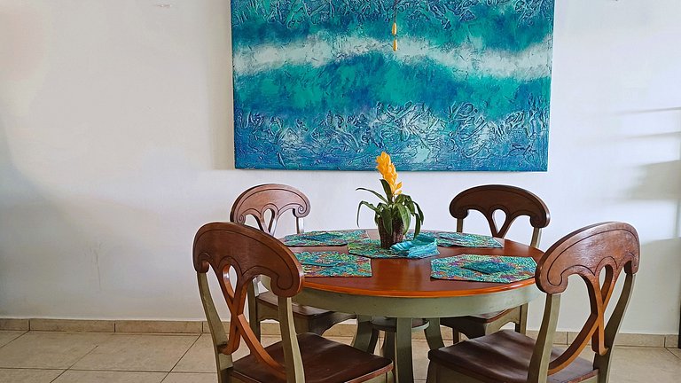 Bay Blue, 2BR on the Lagoon, next to the beach.