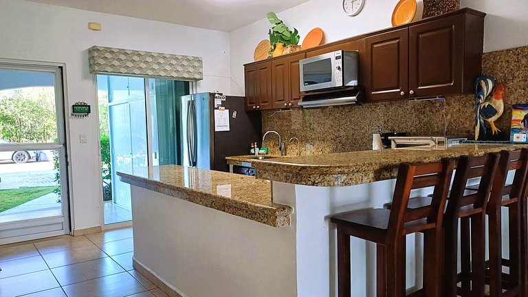 Bay Blue, 2BR on the Lagoon, next to the beach.
