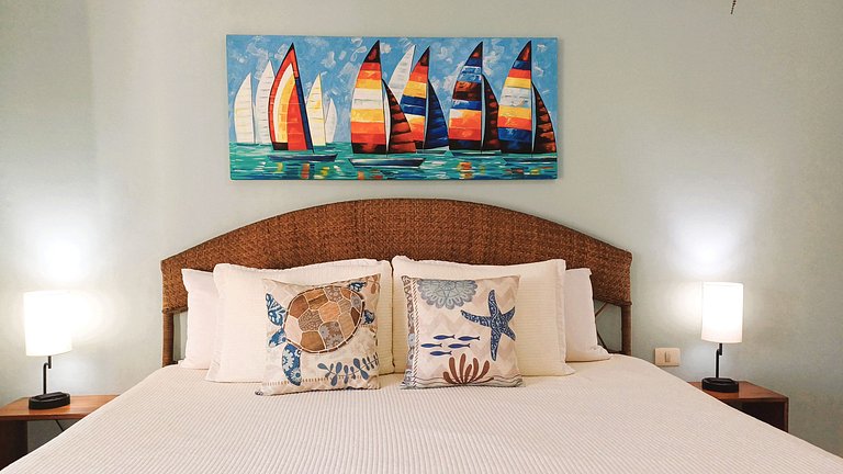 Bay Blue, 2BR on the Lagoon, next to the beach.