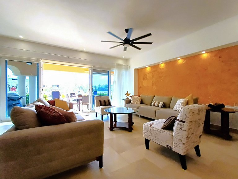 Casa Del Soleil with amazing marina view