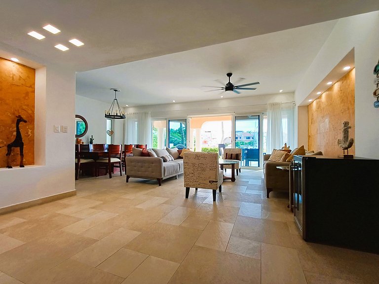 Casa Del Soleil with amazing marina view
