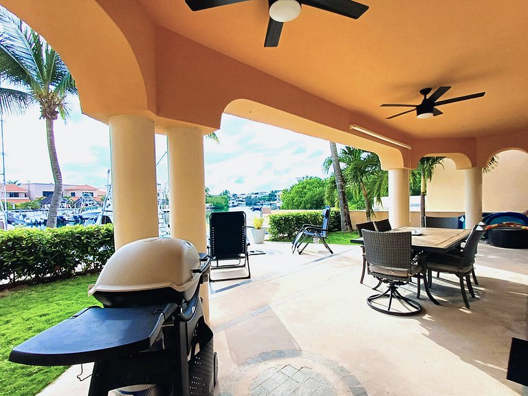 Casa Del Soleil with amazing marina view