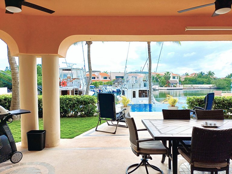 Casa Del Soleil with amazing marina view