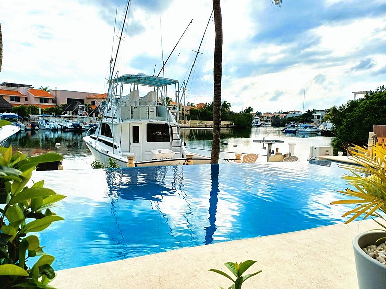 Casa Del Soleil with amazing marina view