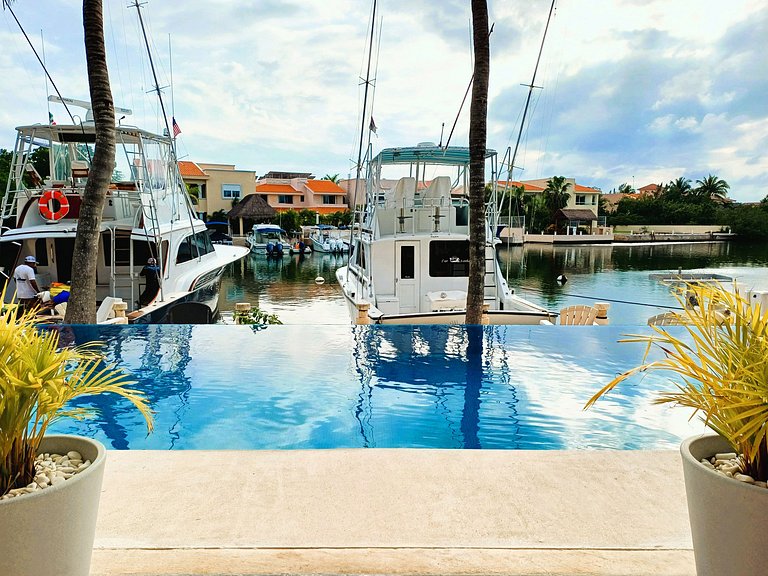 Casa Del Soleil with amazing marina view