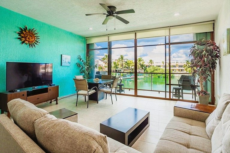 Gorgeous 3 Bd on Lagoon and only 250 ft from beach