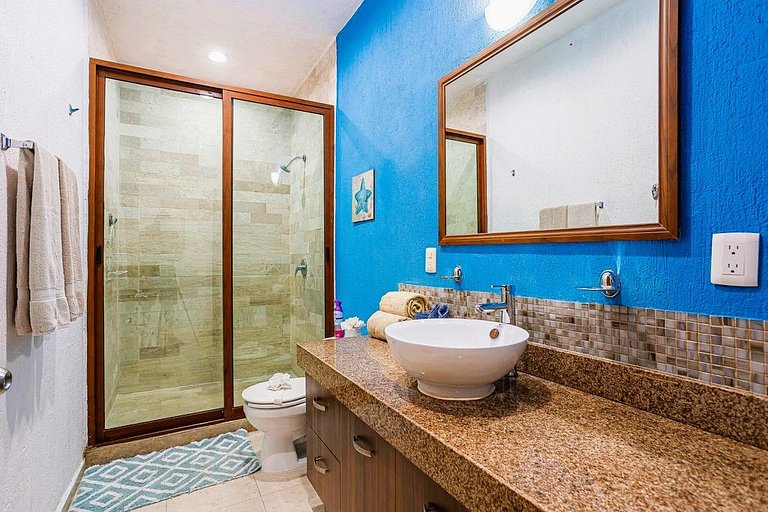 Gorgeous 3 Bd on Lagoon and only 250 ft from beach