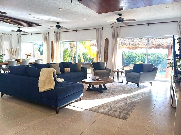 Casa La Torre, Luxury private waterfront villa